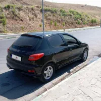 پژو 206 عروسک