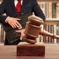 وکیل و مشاوره حقوقی وکیل پایه یک دادگستری