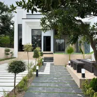 ویلا-300متری-استخردار-پروانه-ساخت-داخل-مجتمع-خصوصی