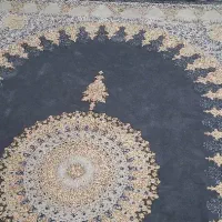 فرش هر عدد  ۳۰ میلیون تومن