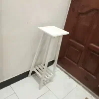 چهار پایه گل استند جا گلدانی سفید چوبی گلدونی