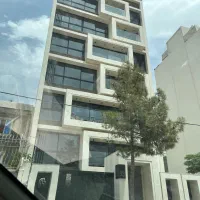 ۲۰۲متر نوساز برند/ تاپ لوکیشن/ به قیمت