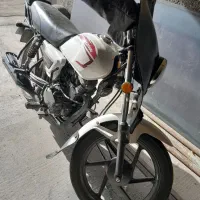 موتور سیکلت کی وای