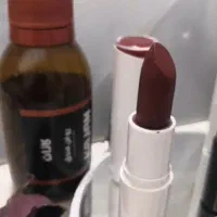 ثبت نام برای آموزش رژ لب وبالم لب