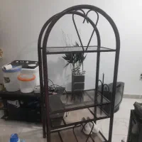 زیرتلویزیون فلزی شیشه ای