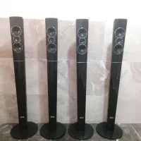 چهار عدد باند کنار تلویزیون