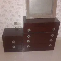درآور ۵ کشو له همراه پاتختی و قاب ایینه