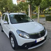ساندرو استپ وی اتوماتیک ۱۳۹۶