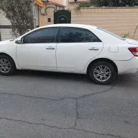 ماشین آریو مدل ۱۳۹۶
