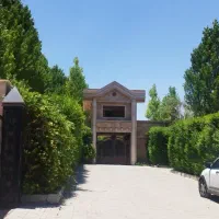 زمین باغی با دیوار کودیان