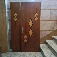 درب چوبی ورودی واحد آپارتمان
