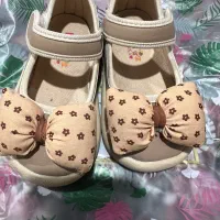 کفش بچه گانه