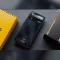 گوشی پکو x4فور معمولی