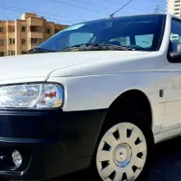 اریسان ۲ سفید /مشکی مدل ۴۰۵