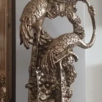 ساعت قدی طلایی