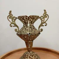 گلدون و شکلات خوری برنجی یا برنزی