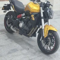 بنلی ۳۰۰ مدل ۴۰۱ باکار کرد۲۰۰تا دونه