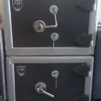 گاو صندوق  کد ۱۲۲ کتابی خونگی زبونه چهار طرفه