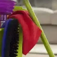 به   یک کارگر خانوم جهت نظافت با مزایای عالی