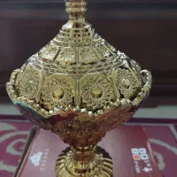 شکلات خوری و بستنی خوری