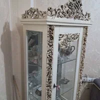 بوفه ساعت میزتلفن مجستمه
