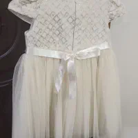 لباس سفید دخترانه در حد نو
