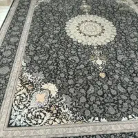 یک تخته فرش دوازده متری و یک تخته فرش نه متری