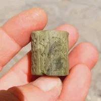 مهره لول نشاندار