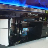 میز تلویزیون شیشه ای