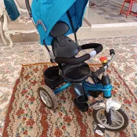سه چرخه نو با قابلیت صندلی رو به مادر