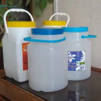 فروش ظروف پلاستیکی