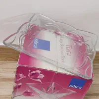 شیرینی خوری و میوه خوری