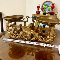 ترازو قدیمی ۲ کفه برنجی ۷ عدد