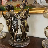 مجسمه ی پولیستر سه خواهر