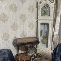 میز بار  ساعت ایستاده