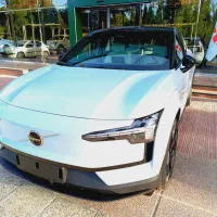 ولوو EX30 مدل2025 صفر فول آپشن تحویل17 فروردین1405