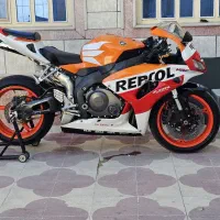 cbr1000 gsx1000 cb1300 cbr600|موتورسیکلت|شیراز, قالیشویی|دیوار
