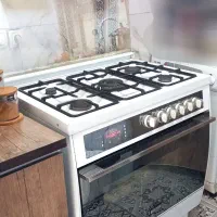 اجاق گاز فردار فرگاز بسیار تمیز و مرتب درحدنو