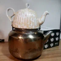 کتری استیل و قوری چینی