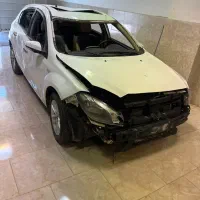 خریدار ماشین تصادفی به بالاترین قیمت