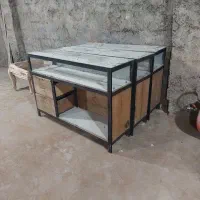 ویترین لباس
