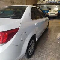 دنا98|خودرو سواری و وانت|کاشان, بازار کاشان|دیوار