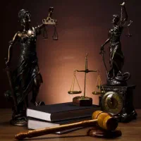 وکیل پایه یک دادگستری