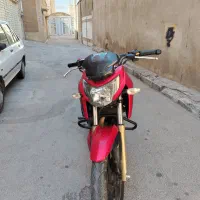 اپاچی ۲۰۰نیو فیس لاکاغذی