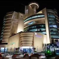 حسابدار خانم  و کمک حسابدار خانم