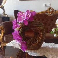 دو عدد گل و گلدان زیبا جدید و گل