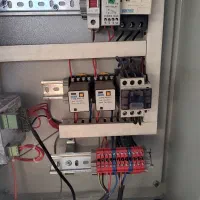 برقکار صنعتی،برقکشی،عیب یابی،طراحی تابلو برق