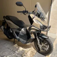 Honda adv160