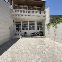 دوطبقه مسکونی
