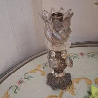 شمعدانی و دیوار کوب